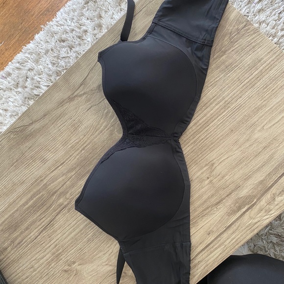 ✨SOLD✨ Torrid bra 40 D - Picture 7 of 7